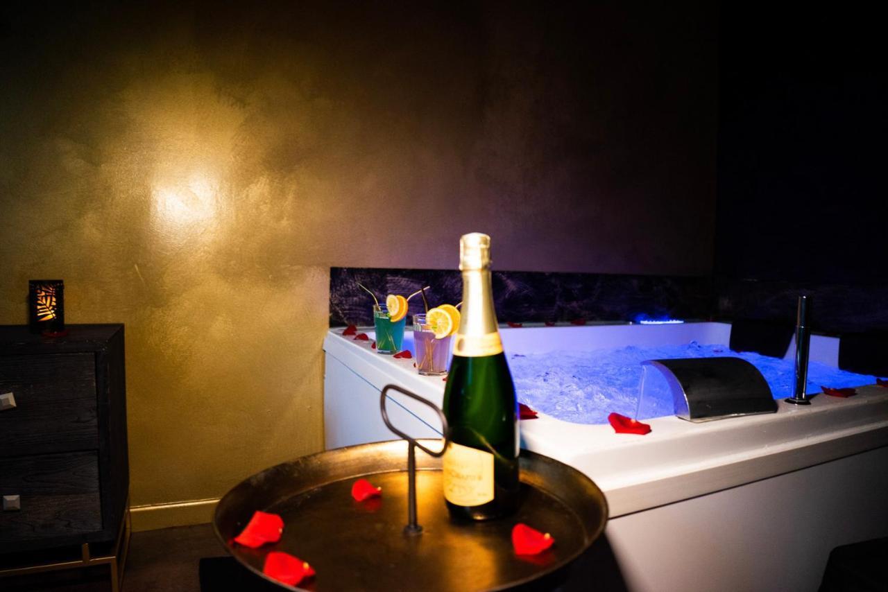 Love Suites & Spa "Le Loft" Avec Jacuzzi Privatif Médis Exterior foto